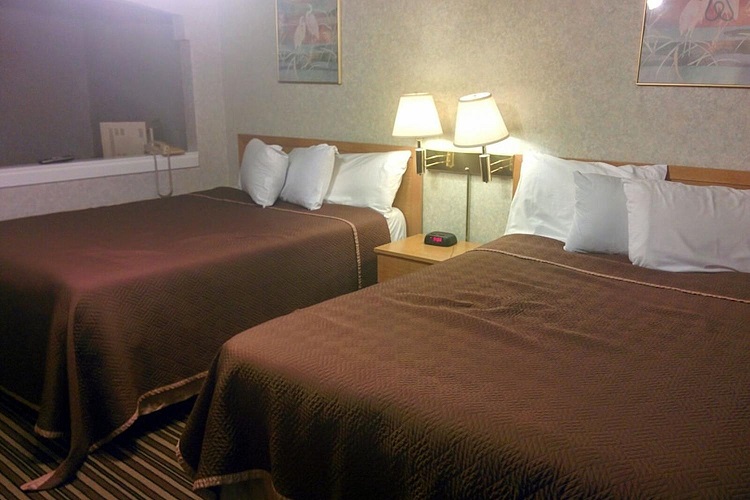 airbnb merced