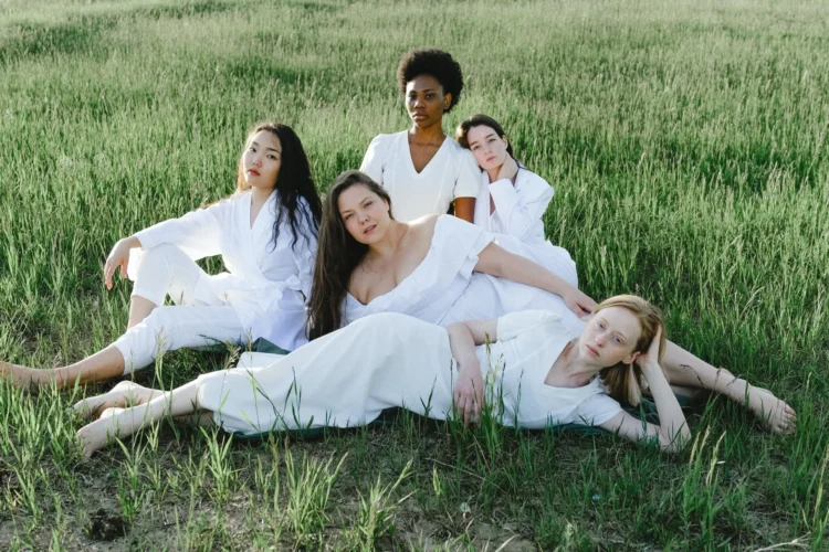 : Embracing Authentic Beauty: Celebrating the Remarkable Story of the Woman with the Largest Natural Butt